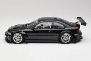 BMW M3 GTR E46 Plain Body Jet Musta AUTOart 1:18 80447 Metalli — kuva 3 / 6