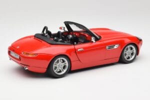 BMW Z8 E52 Punainen Bburago 1:18 Z8001 Metalli — kuva 3 / 8