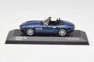 BMW Z8 E52 Topaasi Sininen Minichamps 1:43 431028740 Metalli