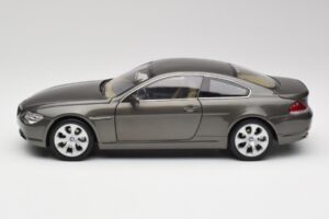 BMW 6 E63 Coupe Vaalea Pronssi Kyosho 1:18 80430153283 Metalli — kuva 4 / 8