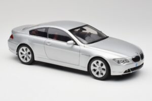 BMW 645Ci E63 Hopea Kyosho 1:18 80430153285 Metalli — kuva 6 / 8