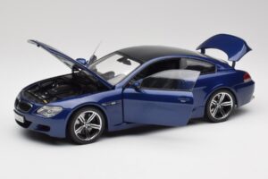BMW M6 E63 Sininen Kyosho 1:18 80430413351 Metalli — kuva 2 / 8
