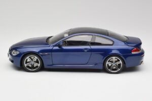 BMW M6 E63 Sininen Kyosho 1:18 80430413351 Metalli — kuva 4 / 8