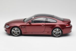BMW M6 E63 Punainen Kyosho 1:18 80430398134 Metalli — kuva 4 / 8