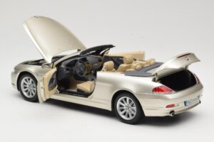 BMW 6 Series E64 Cabriolet Mineral Silver Metallic Kyosho 1:18 80430153437 Metalli — kuva 6 / 9