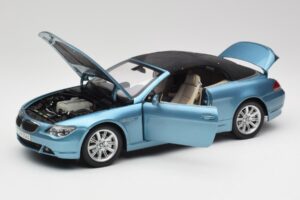 BMW 6 E64 Avoauto Vaaleansininen Kyosho 1:18 80430153440 Metalli — kuva 2 / 8