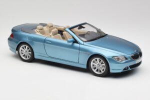 BMW 6 E64 Avoauto Vaaleansininen Kyosho 1:18 80430153440 Metalli — kuva 6 / 8