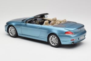 BMW 6 E64 Avoauto Vaaleansininen Kyosho 1:18 80430153440 Metalli — kuva 7 / 8