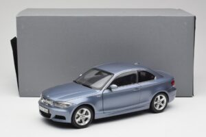 BMW 1 E82 Coupe Sininen Kyosho 1:18 80430427065 Metalli — kuva 8 / 8
