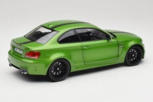 BMW 1-sarja E82 Coupe Taiga Green Metallic Minichamps 1:18 110020024 Metalli — kuva 3 / 8