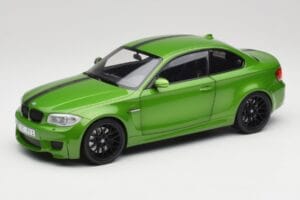BMW 1-sarja E82 Coupe Taiga Green Metallic Minichamps 1:18 110020024 Metalli