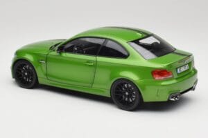 BMW 1-sarja E82 Coupe Taiga Green Metallic Minichamps 1:18 110020024 Metalli — kuva 7 / 8