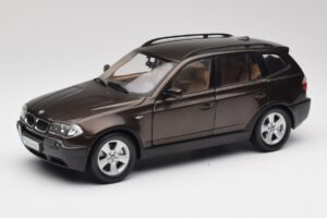 BMW X3 E83 3.0d Tummanharmaa Metallic Kyosho 1:18 80430300736 Metalli