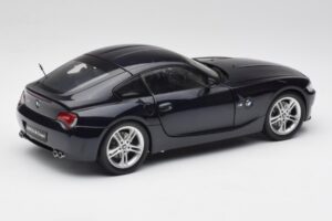 BMW Z4 E86 M Coupe Musta Kyosho 1:18 08583BK Metalli — kuva 3 / 8
