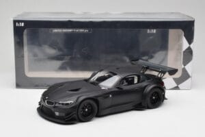 BMW Z4 E89 GT3 Matta Musta Minichamps 1:18 151122304 Metalli — kuva 6 / 6