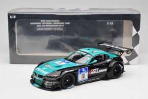 BMW Z4 E89 GT3 BMW Team Vita4one #18 J. Klingmann / M. Wittmann ADAC 24 Hours Nurburgring 2012 Minichamps 1:18 151122318 Meta — kuva 6 / 6