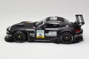 BMW Z4 E89 GT3 #19 Pixum C. Hurtgen / D. Baumann Spa 24 Hours Winner 2013 Minichamps 1:18 151132399 Metalli — kuva 3 / 6
