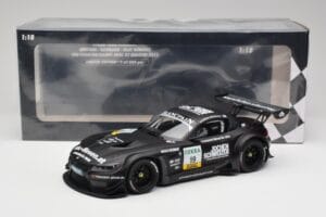BMW Z4 E89 GT3 #19 Pixum C. Hurtgen / D. Baumann Spa 24 Hours Winner 2013 Minichamps 1:18 151132399 Metalli — kuva 6 / 6