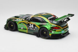 BMW Z4 E89 GT3 #24 Saudi Falcons K. Al Faisal / A. Binladen Dubai 24 Hours 2013 Minichamps 1:18 151132324 Metalli — kuva 5 / 6