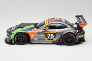 BMW Z4 E89 GT3 #76 Schubert Motorsport Dubai 24 Hours 2014 Minichamps 1:18 151142376 Metalli — kuva 3 / 6