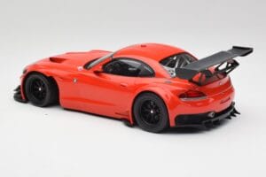 BMW Z4 E89 GT3 Punainen Minichamps 1:18 151122300 Metalli — kuva 5 / 6