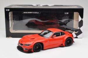 BMW Z4 E89 GT3 Punainen Minichamps 1:18 151122300 Metalli — kuva 6 / 6