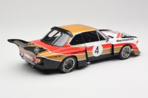 BMW 3.5 CSL E9 Gruppe 5 #4 J. Fitzpatrick / T. Walkinshaw Silverstone Winner 1976 Minichamps 1:18 180762004 Metalli — kuva 3 / 8