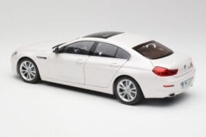 BMW 6 F06 Gran Coupe Mineral Valkoinen Paragon 1:18 80432218741 Metalli — kuva 7 / 8