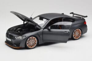 BMW M4 F82 GTS Frozen Harmaa Minichamps 1:18 80432411555 Metalli — kuva 2 / 8
