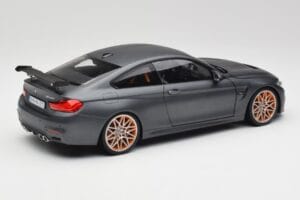 BMW M4 F82 GTS Frozen Harmaa Minichamps 1:18 80432411555 Metalli — kuva 3 / 8