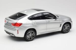 BMW X6 M F86 Hopea Norev 1:18 183200 Metalli — kuva 3 / 8