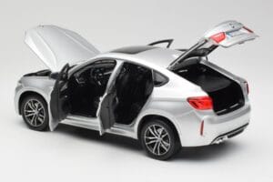 BMW X6 M F86 Hopea Norev 1:18 183200 Metalli — kuva 5 / 8