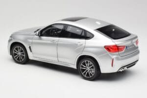 BMW X6 M F86 Hopea Norev 1:18 183200 Metalli — kuva 7 / 8