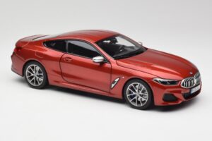 BMW M850i G15 Oranssi Metallic Norev 1:18 183285 Metalli — kuva 6 / 8
