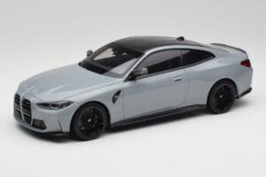 BMW M4 G82 Brooklyn Harmaa Minichamps 1:18 155020124 Metalli