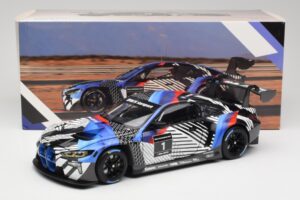 BMW M4 GT3 G82 #1 Test Version 2021 Minichamps 1:18 113222003 Metalli — kuva 8 / 8