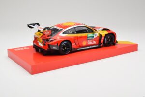 BMW M4 GT3 G82 #31 S. van der Linde Team Schubert DTM Champion 2022 Minichamps 1:18 113222331 Metalli — kuva 3 / 8
