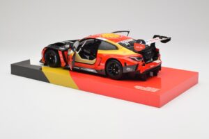 BMW M4 GT3 G82 #31 S. van der Linde Team Schubert DTM Champion 2022 Minichamps 1:18 113222331 Metalli — kuva 5 / 8