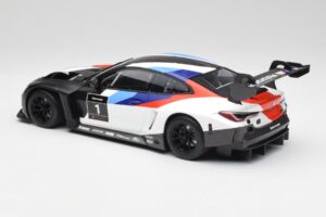 BMW M4 GT3 Presentation Car 2021 Minichamps 1:18 155212000 Metalli — kuva 5 / 6