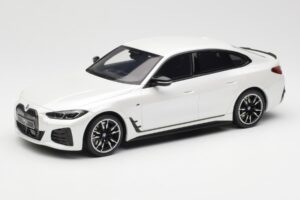 BMW i4 M50 G26 Mineral Valkoinen Metallic Otto 1:18 OT1074 Hartsi