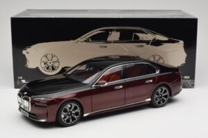 BMW i7 G70 Black & Red Metallic Minichamps 1:18 110023201 Metalli — kuva 8 / 8