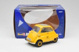 BMW Isetta 250 Deutsche Bundespost Revell 1:18 925 Metalli — kuva 8 / 8
