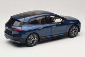 BMW iX Blue Metallic Minichamps 1:18 110023100 Metalli — kuva 3 / 8