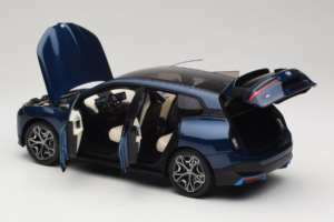 BMW iX Blue Metallic Minichamps 1:18 110023100 Metalli — kuva 5 / 8
