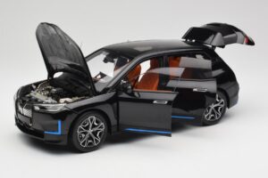 BMW iX Sapphire Black Minichamps 1:18 110023101 Metalli — kuva 2 / 8