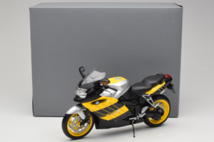 BMW K1200S Keltainen Musta Minichamps 1:10 80430309224 Metalli — kuva 8 / 8
