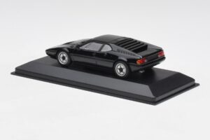 BMW M1 Musta Minichamps 1:43 940025021 Metalli — kuva 3 / 4
