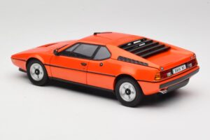 BMW M1 Oranssi Minichamps 1:18 80432411549 Metalli — kuva 7 / 8