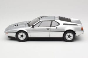BMW M1 Hopea Metallic Norev 1:18 183226 Metalli — kuva 4 / 8