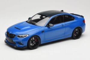 BMW M2 CS F87 Sininen Metallic Mustilla Vanteilla Minichamps 1:18 155021022 Metalli